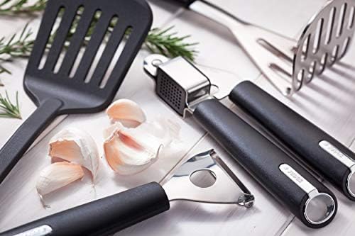 Every commonly used kitchen tool and gadget