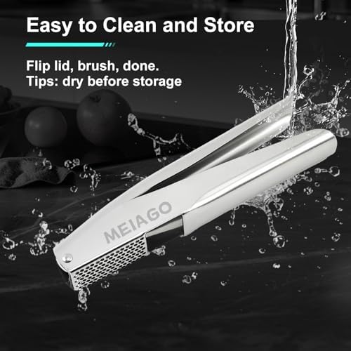 Garlic Press, Stainless Steel Garlic & Ginger Crusher, with Built-In Cleaner, Rust Resistant, No Peel, Large Capacity, Easy Clean,Dishwasher Safe,Silver