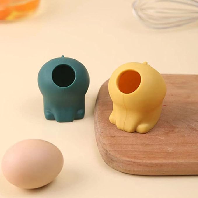 ULTECHNOVO Silicone Egg Separator, Quickly and Easily Separate Yolk from White, Ideal for Baking and Cooking