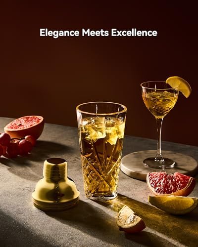 15oz Gold Lid Crystal Cocktail Shaker, Lead-Free Glass with #304 Steel Strainer,Dishwasher Safe,Fit the Coffee Table Decor, Wedding Favors and any Bar Cabinet.(Leak-Proof)