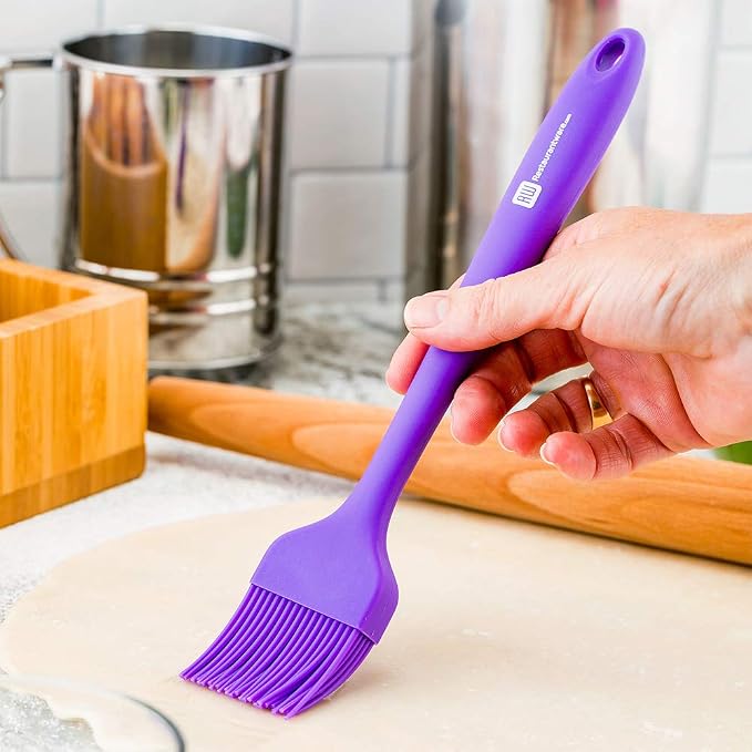 Restaurantware 10.2 Inch Pastry Brush 1 Heat-Resistant Basting Brush - Dishwasher-Safe Hanging Hole Black Silicone Cooking Brush For Spreading Oil Butter Or Sauce