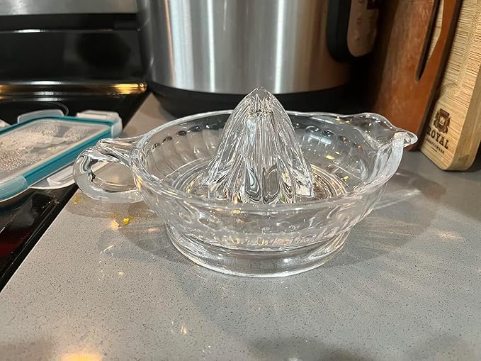 Glass Lemon Squeezer Citrus Juicer Reamer | Heavyweight Glass Orange Lime Juicer with Handle & Pour Spout, Dishwasher Safe for Fresh Juice, Cocktails & Cooking