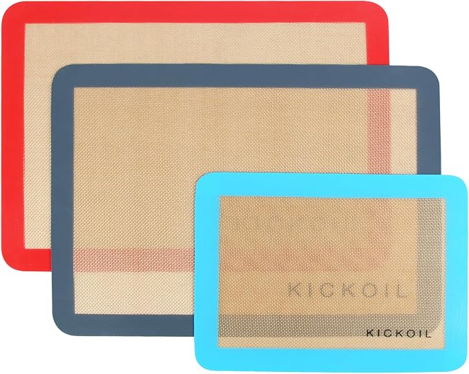 Silicone Baking Mats Set of 3, Non-Stick Reusable BPA-Free Oven Liners,100% Food-Grade Silicone Baking Sheets for Cookies, Macarons, Bread and Pastry,16.5'' x 11.6''(2 Half)&11.6' x 8,5''(1 Quarter)