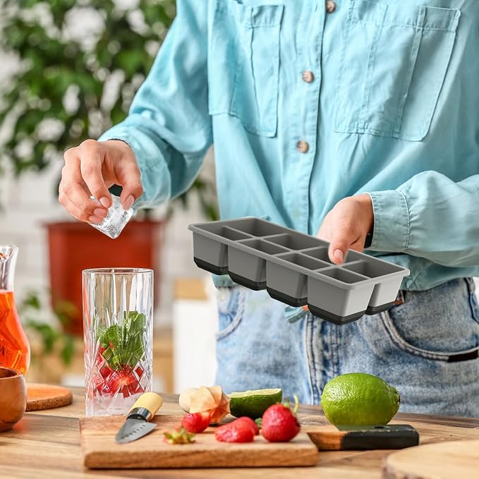 VEHHE Ice Trays for Freezer with Lid, Reusable BPA Free Silicone Ice Cube Tray, Stackable Ice Cube Mold (Black-gray)