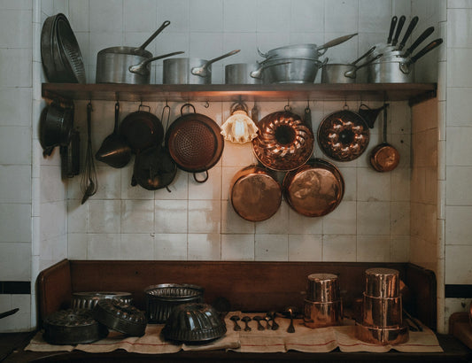Trivets and Pot Holders: What Actually Protects a Counter