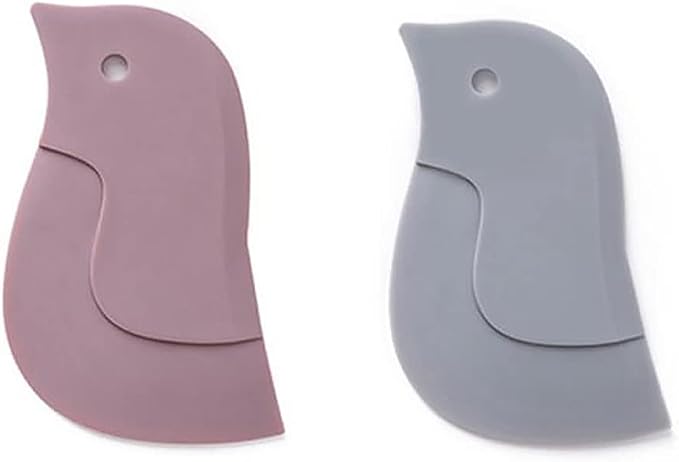 Pan Scraper Silicone Scraper, Penguin Shape Kitchen Tool Oil Plate Multifunction Scraper Bowl Scraper For Kitchen Pans, Bowls Baking Washing, Grey+Pink