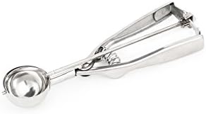 Fox Run Stainless Steel Scoop, 1 x 2.5 x 8.25 inches, Metallic