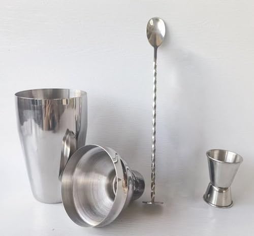 24oz Cocktail Shaker Set, Bartender Kit with Martini Shaker + Bar Spoon + Jigger, 304 Stainless Steel Drink Mixer Cocktail Kit with Built-in Strainer for Margarita Bartender Alcohol Gifts
