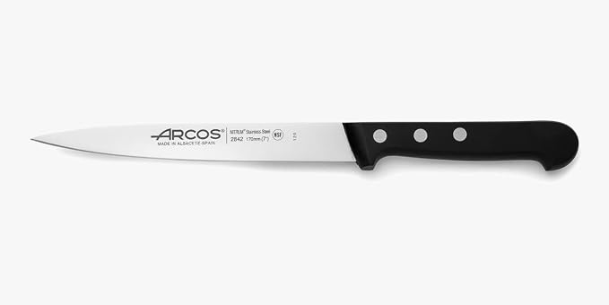 Arcos Sole Knife/Fish Knife Nitrum Stainless Steel and 170 mm blade. Designed for handling and preparing fish. Ergonomic Polypropylene Handle. Series UNIVERSAL. Color Black