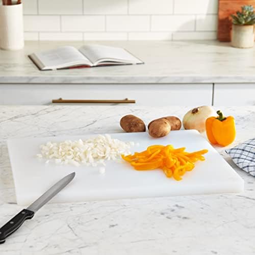 Winco 15" x 20" White Heavy-Duty Plastic Cutting Board