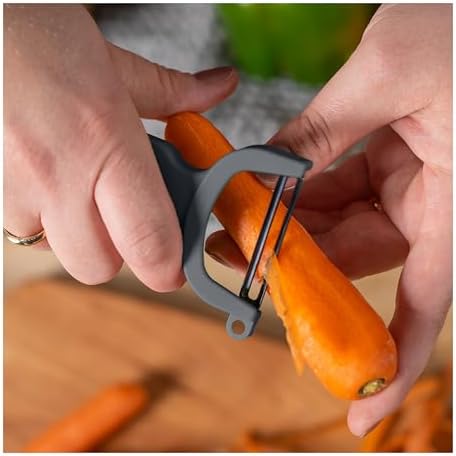 Kuhn Rikon Bar Keeper’s Friend – Original Swiss Peeler Set (2-Pack) | Professional Citrus Garnish & Vegetable Peeler Duo | Razor-Sharp, Lightweight, Made in Switzerland