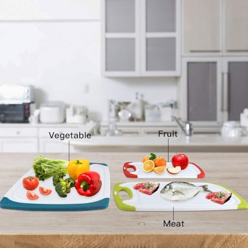 Cutting Boards for Kitchen, Plastic Chopping Board Set of 4 with Non-Slip Feet and Deep Drip Juice Groove, Easy Grip Handle, Dishwasher Safe