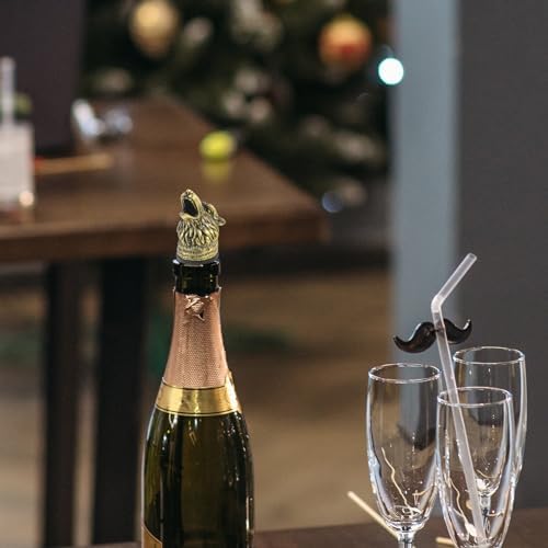 Wolf Head Wine Pourer Animal Head Wine Aerator Spout for Red Whiskey and Bottle Pouring Alloy Bar Accessory 4.05 in 1 X Pourer