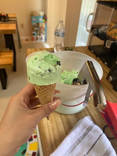 Easy Release Trigger Ice Cream Sandwich Scoop for Big Volumes | Nostalgic Old Fashioned Ice Cream Scooper, Designed In a Classic Cylindrical Style Scoop Disher