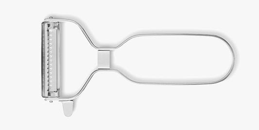 ARCOS Julienne Peeler. Professional Chrome-Plated Cutter. 5.5 Inch Stainless Steel Kitchen Tool for Precise Cutting. Chef's Gadget with Ergonomic Design. Silver Color