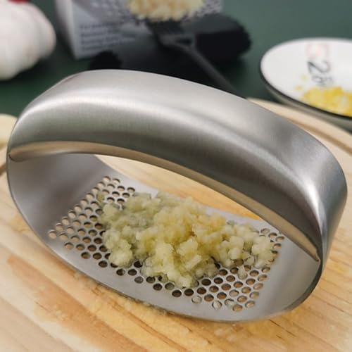 Garlic Press Rocker - Stainless Steel Portable Garlic Crusher, Ergonomic Ginger Grinder | Manual Mincing Tool for Food Prep, Home, Restaurant, Cooking, Party, Bbq, Picnic, Camping, Daily Use