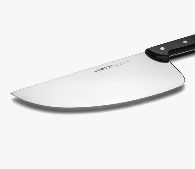 Arcos Fishmonger Knife 11 Inch Nitrum Stainless Steel. Ergonomic Polyoxymethylene POM Handle and 290 Blade.Flexible blade and a smooth edge. Series Universal. Color Black.