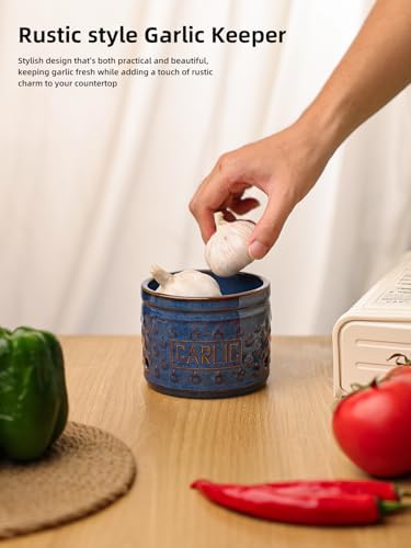 GDCZ Garlic Keeper with Lid, Ceramic Garlic Holder, 4.3 Inch (Blue)