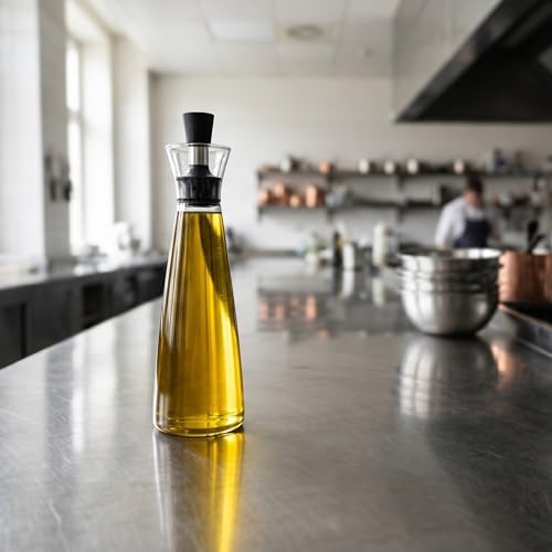 Restaurantware-Forma Professional 3 x 3 x 10.5 Inch Glass Oil Drizzler, 1 Borosilicate Olive Oil Dispenser - 17-Ounce Capacity, Stainless Steel Spout, Glass Bottle Dispenser, Silicone Cap, For Oils