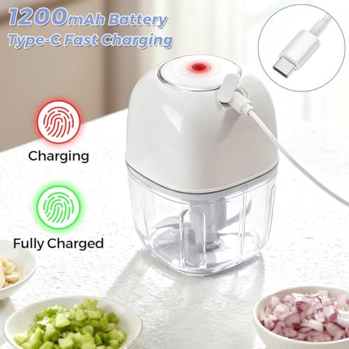 Tiiyee Electric Garlic Chopper, 350ML Mini Portable Mincer Masher 6 Blade