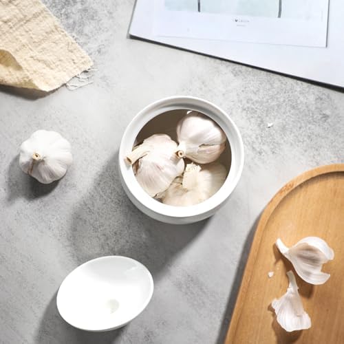 Ceramic Garlic Keeper with Lid, Garlic Keeper for Counter,Garlic Holder Storage Container, Garlic Saver for Kitchen