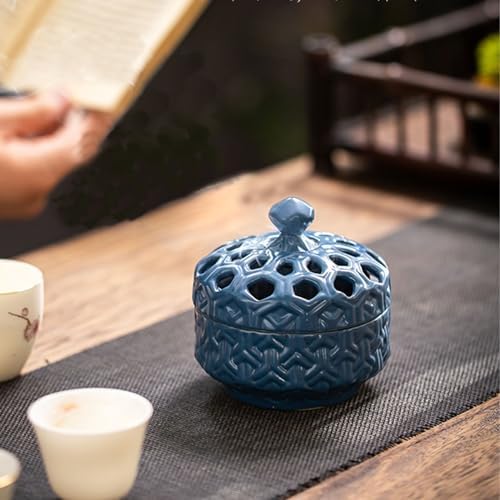 Retro Garlic Keeper for Counter Ventilated Ceramic Cutout Lid Garlic Holder Keep Garlic Fresh Garlic Container(Color:Blue)