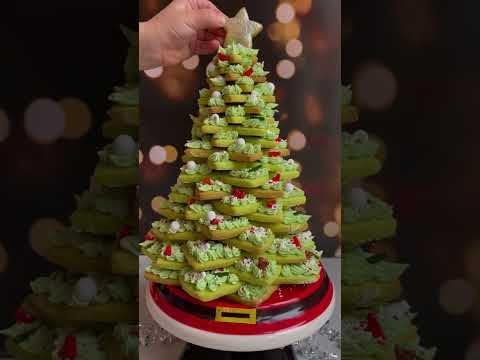 Wilton Gingerbread Cookie Tree Cutter Set