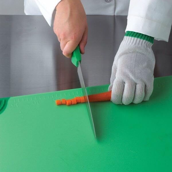 San Jamar Saf-T-Grip Plastic Cutting Board with Safety Hook, 9" x 12" x 0.375", Green