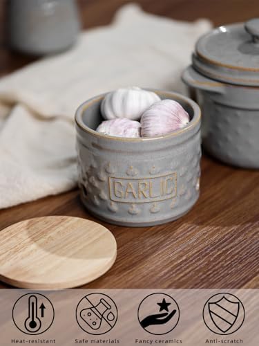 Ceramic Garlic Keeper with Lid, Garlic Holder 4.3-Inch (Vintage Grey)