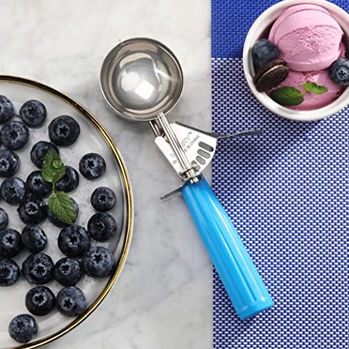New Star Foodservice 34820 Commercial-Grade Thumb Press Food Disher/Ice Cream Scoop, 18/8 Stainless Steel, 2.75 oz, Size 16, Blue