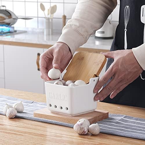 ONTUBE Garlic Keeper with Lid, Ceramic Garlic Holder Storage 4.7-Inch (White)