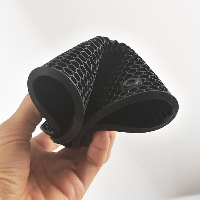 homEdge Silicone Round Trivets, 6 Pack Heat Resistant Non Slip Pot Holders-Black, 7x0.24x7 inches, Food Grade Silicone, Honeycomb Surface Design, Dishwasher Safe, Multipurpose Kitchen Utensil
