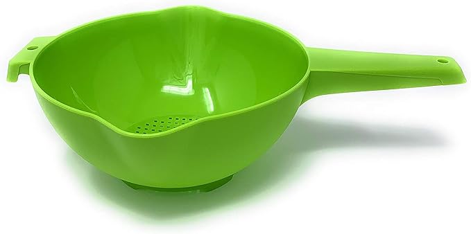 Tupperware 2 Quart Colander Strainer with Handle in Green