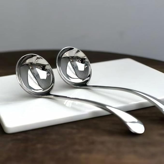 Small Ladle, Gravy Ladle, 7.9 Inch Sauce Ladles, 18/10 Stainless Steel Small Gravy Soup Spoon for Spooning Gravies or Sauces, Set of 2(Silver）