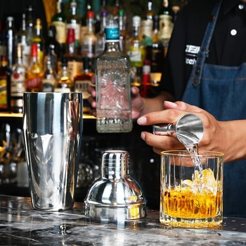 FrutPunch Cocktail Shaker Set, 8-piece Bar Set, Practical Bartender Kit
