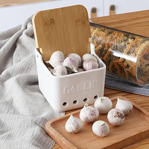 ONTUBE Garlic Keeper with Lid, Ceramic Garlic Holder Storage 4.7-Inch (White)