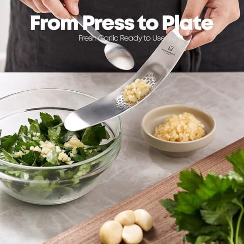 Wagensteiger Stainless Steel Curved Garlic Presser or Cheese Grater, Curved Pressing & Grating Motion, Minimalist Design, Stylish Kitchen Essentials 205mm x 48mm / 8.07 inches x 1.89 inches