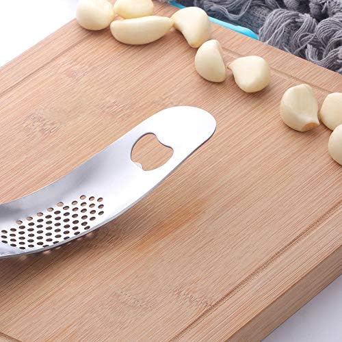 Stainless Steel Garlic Press Mincer,Kitchen Gadget with Handle,Easy Use &Clean, Dishwasher Safe,for Nuts & Seeds (silver)