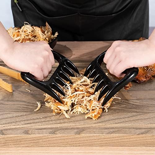 Restaurantware Met Lux 4.5 x 4.1 Inch Meat Claws 2 Meat Shredders - Sharp Blades With Handle Black Plastic Bear Claws Durable For Shredding Pork Chicken or Turkey