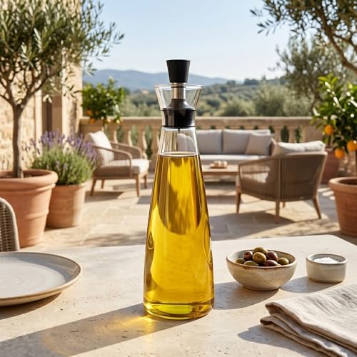Restaurantware-Forma Professional 3 x 3 x 10.5 Inch Glass Oil Drizzler, 1 Borosilicate Olive Oil Dispenser - 17-Ounce Capacity, Stainless Steel Spout, Glass Bottle Dispenser, Silicone Cap, For Oils