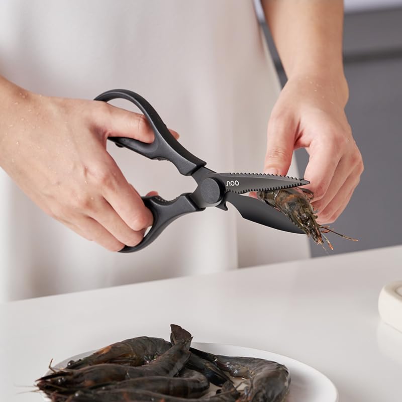 OOU Scissors Titanium Kitchen Scissors Heavy Duty, Scissors all Purpose with Bottle Opener & Nutcracker, Dishwasher Safe Kitchen Shears for Meat, Chicken, Vegetables, Seafood & Herbs, Black