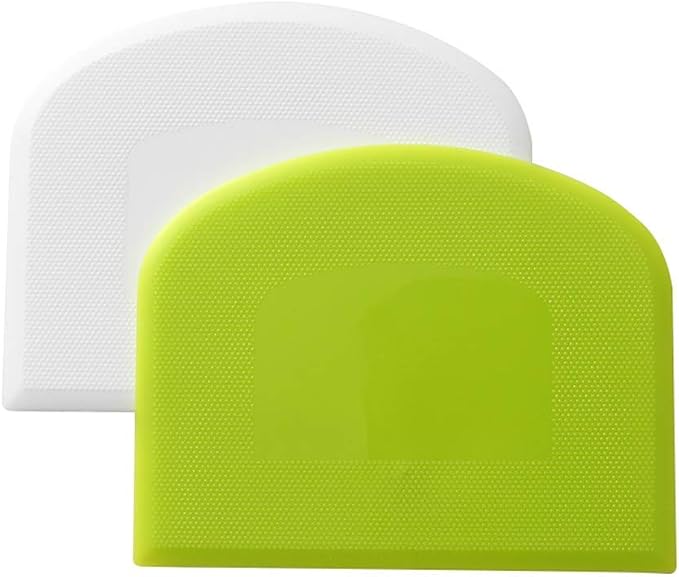 Bench scraper for baking, Bowl scraper for baking, food-safe plastic dough cutter, flexible plastic scraper, practical table scraper, multi-functional food scraper, white, green 2 pack
