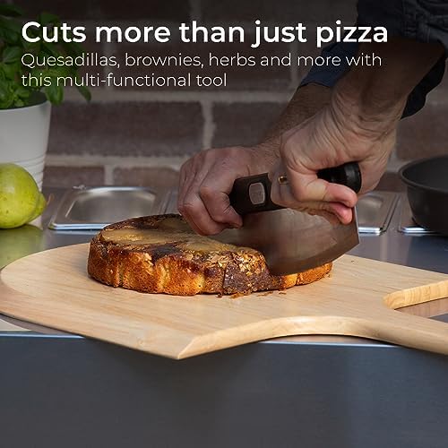 Everdure Pizza Rocker - Powerful One-Cut Stainless Steel Blade, Durable and Comfortable Grip, Dishwasher Safe – Ideal Pizza Cutter for Pizza Lovers, Chefs, Cooks, Bakers