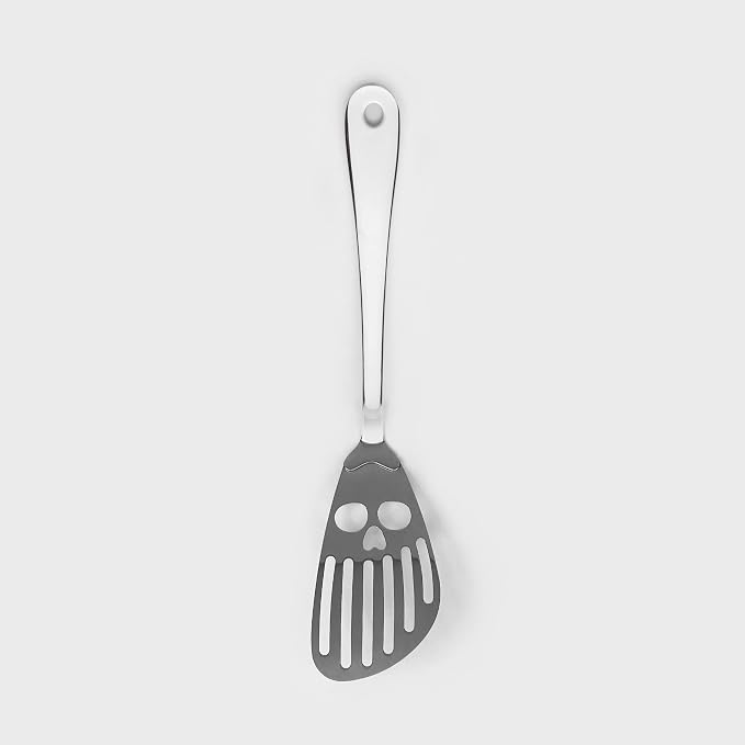 Suck UK Skull Cooking Spatula - Stainless Steel Slotted Spatula - Plastic Free Kitchen Utensil & Fish Slice - Metal Wok Turner & Flipper - Novelty Skull Gift for Gothic Home Decor & Creepy Chefs