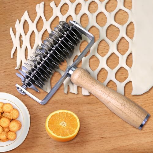 Stainless Steel Pastry Lattice Cutter, Lattice Dough Wheel Cutter with Wooden Handle, Roller Cutter for Lattice Pie Crust, Beef Wellington, Metal Pastry Dough Slicer for Bread, Pizza, and Puff Pastry