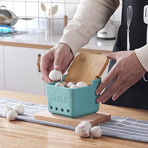 ONTUBE Garlic Keeper with Lid, Ceramic Garlic Holder Storage 4.7-Inch (Turquoise)