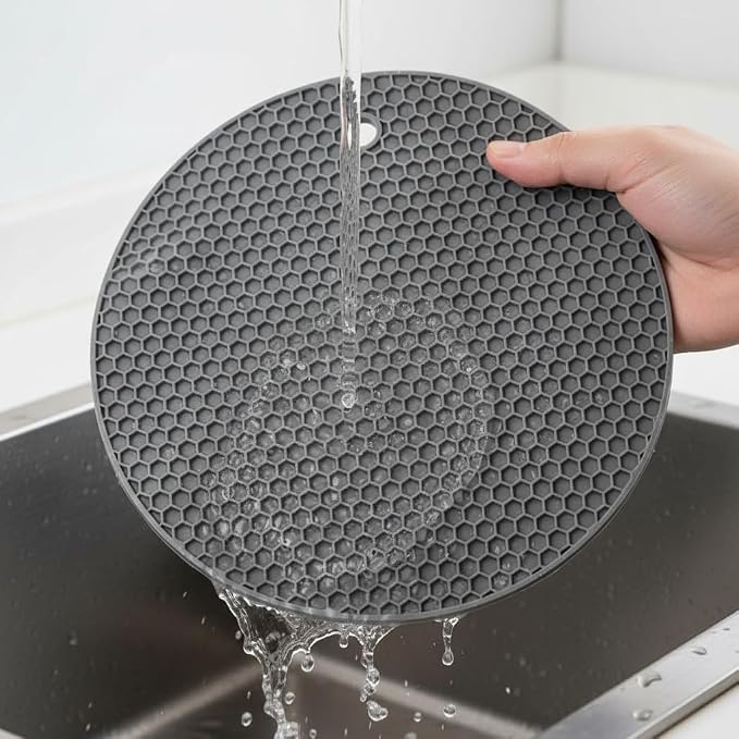 6-Pack Silicone Trivet Mats, Heat Resistant Hot Pads, Dishwasher Safe Kitchen Mats, BPA-Free Pot Holders for Table, Countertop, Stove, Honeycomb Design (Dark Grey, 7“ Round)