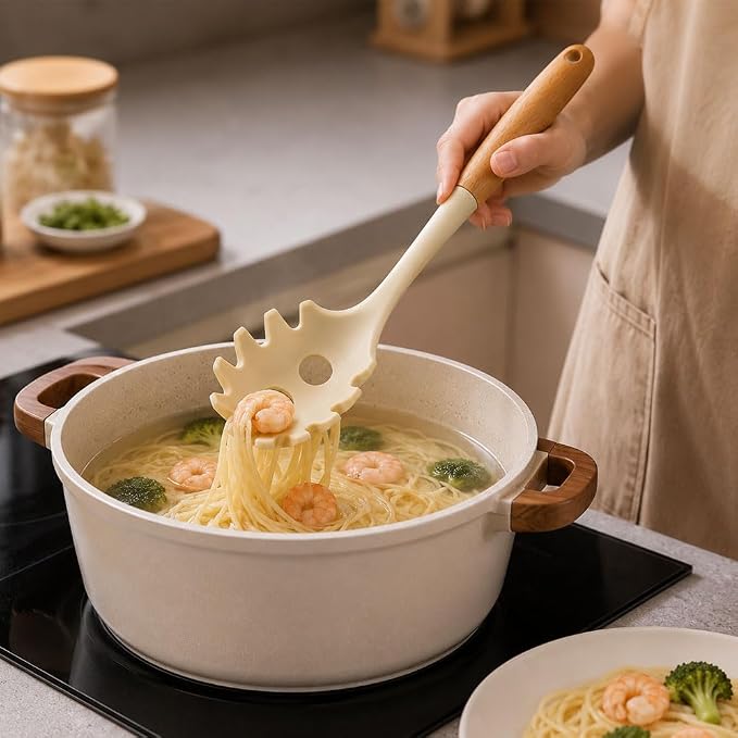 Silicone Pasta Server Spoon Nonstick Spaghetti Spoon with Wooden Handle Pasta Serving Spoon for Noodles Spaghetti Pasta Salad and Daily Cooking