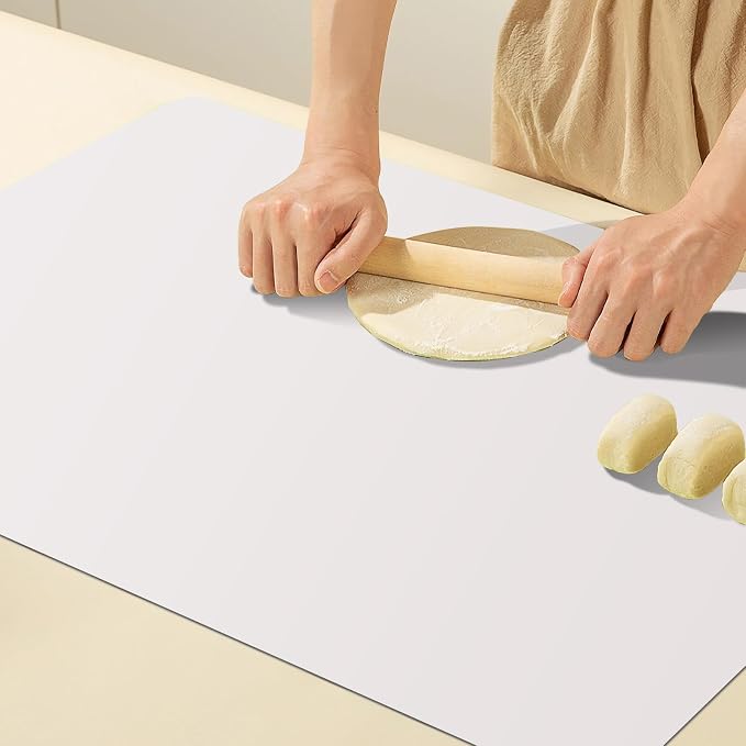 Food-Grade Silicone mat，2MM Extra Thick Silicone Mats for Kitchen Counter, 25.6" x17.7" Non-Slip Waterproof Large Countertop Protector Mat, Heat Resistant Mat, Silicone Placemat (White Gray)