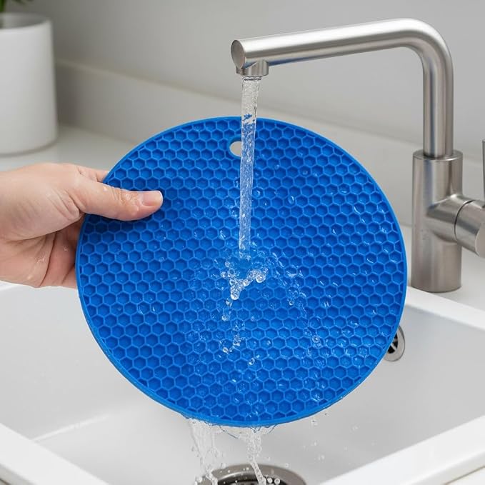 6-Pack Silicone Trivet Mats, Heat Resistant Hot Pads, Dishwasher Safe Kitchen Mats, BPA-Free Pot Holders for Table, Countertop, Stove, Honeycomb Design (Dark Blue, 7“ Round)